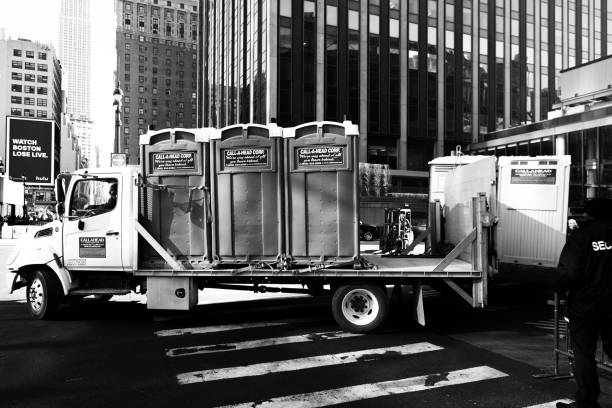 Best Affordable portable toilet rental  in Silverdale, WA