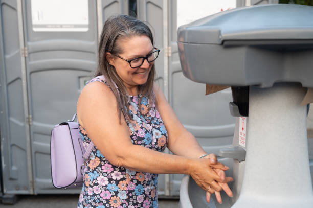 Best Luxury portable toilet rental  in Silverdale, WA